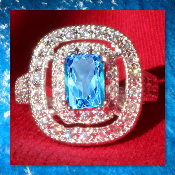 JUST IN🆕 925 Silver Blue & White Sapphire Ring - Picture 4 of 4